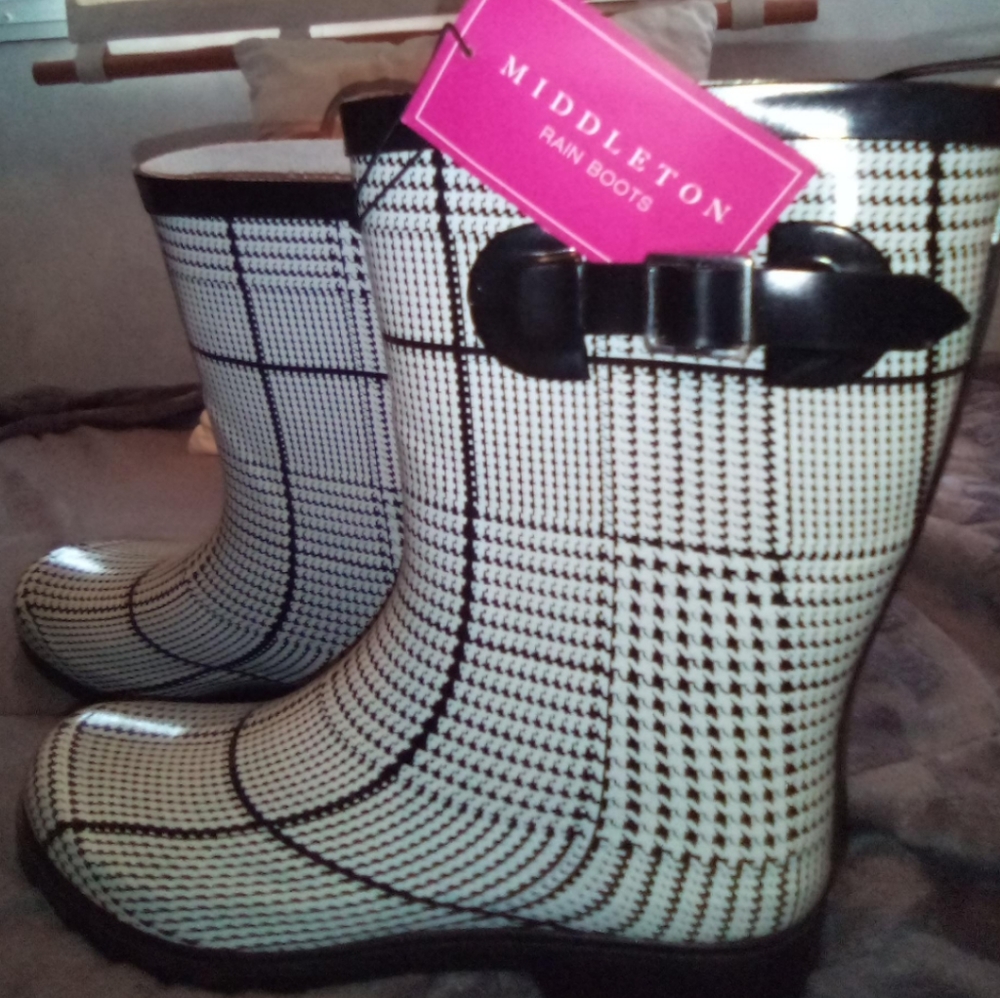 Middleton ☔🌧️ Rain/Snow boots size 9